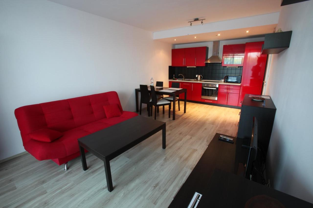 Apartment Park Radouc - 60M2 Млада-Болеслав Экстерьер фото